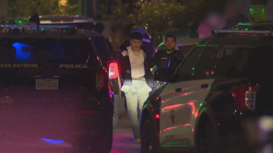 Murder suspect on the run since 2023 caught in dramatic chase in ...