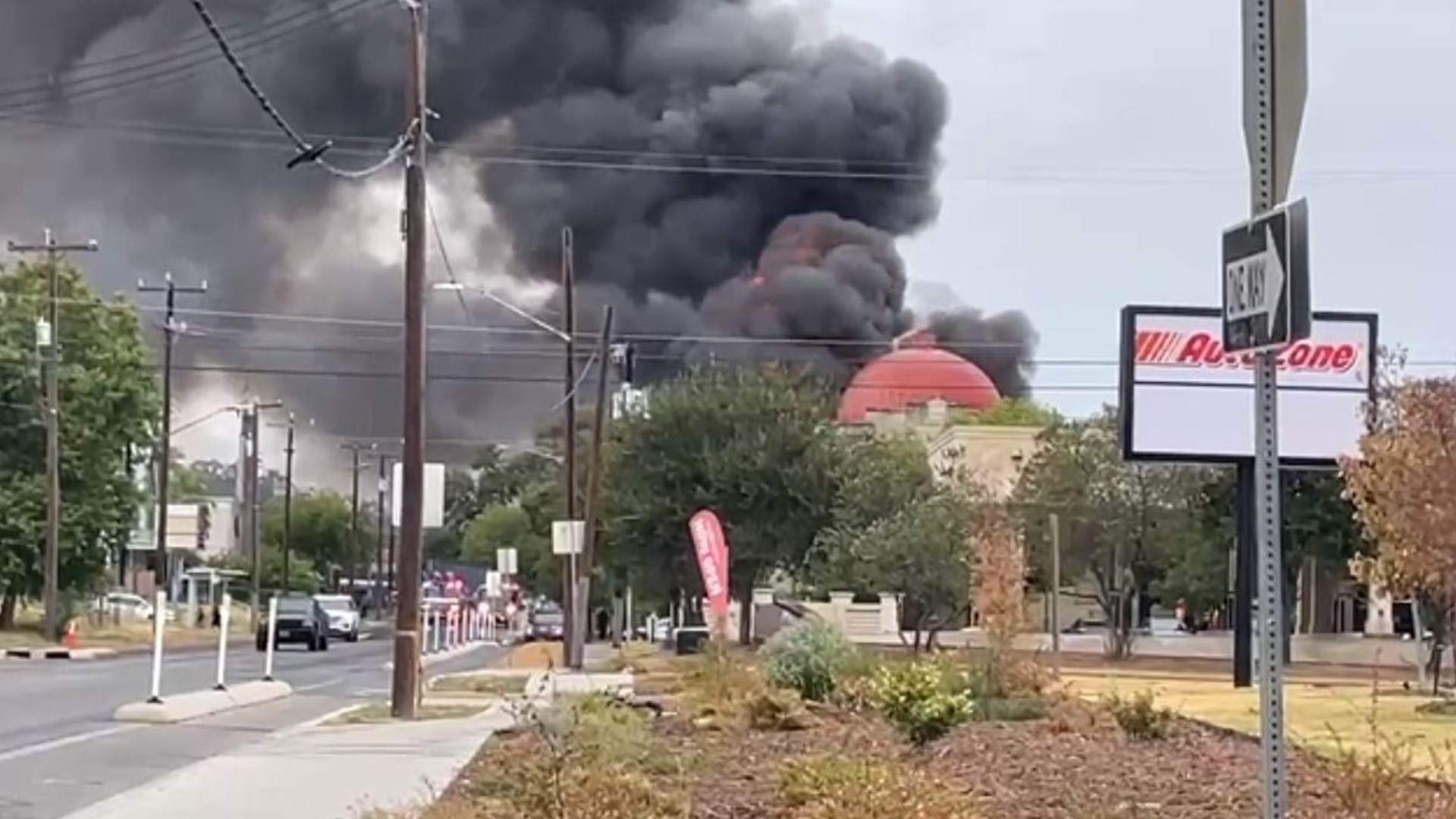 SAFD crews are responding to the cloudy-day fire.