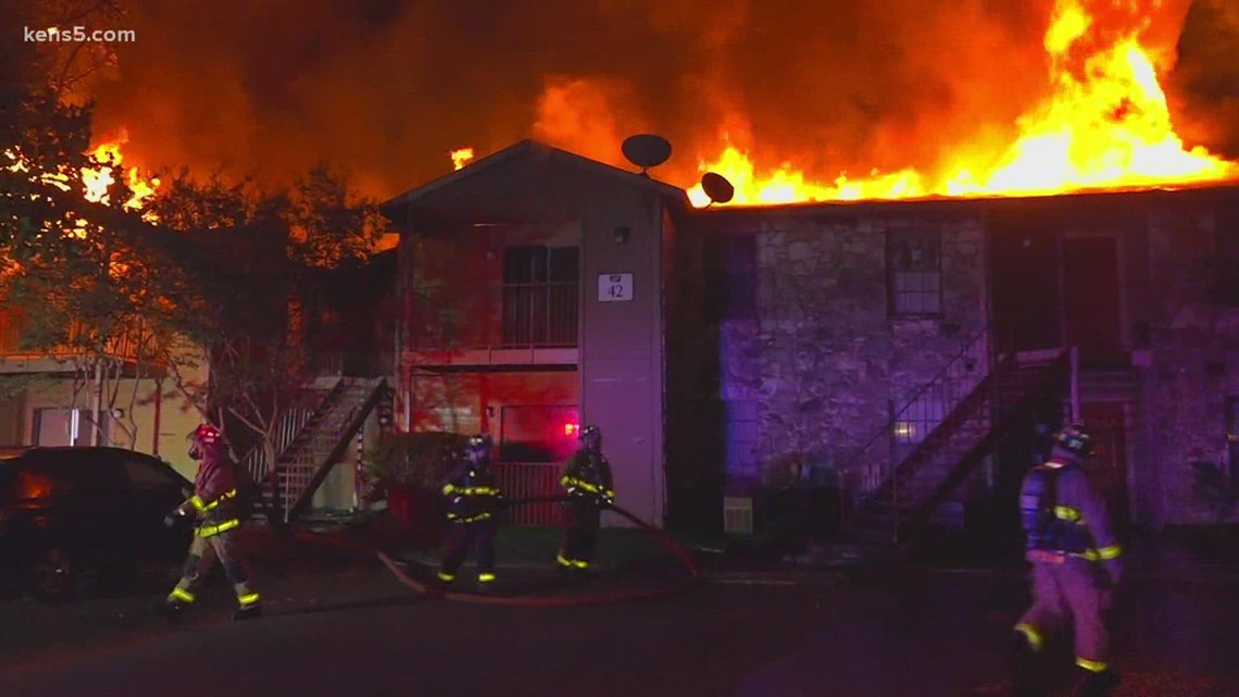Massive fire destroys apartment complex on the north side - Vimarsana News