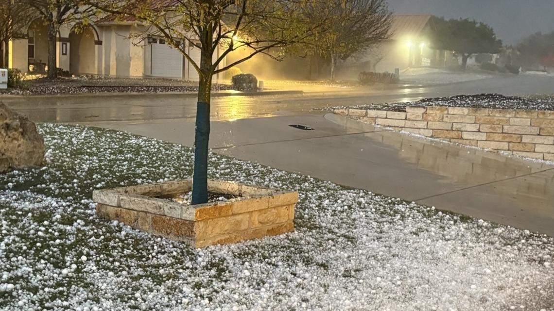 Storms in South Texas: Hail pummels Kerrville, rain arrives in San ...