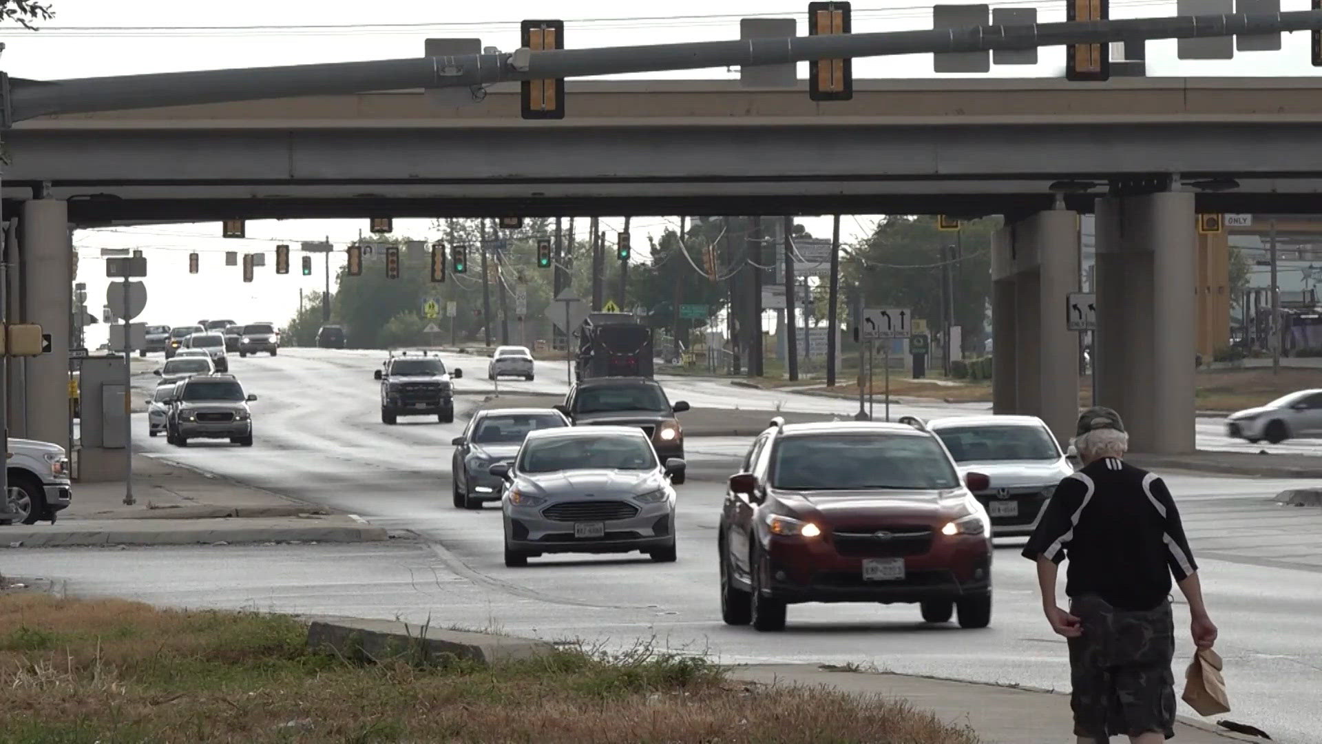 Loop 1604 main lanes at I-10 to close this weekend | kens5.com