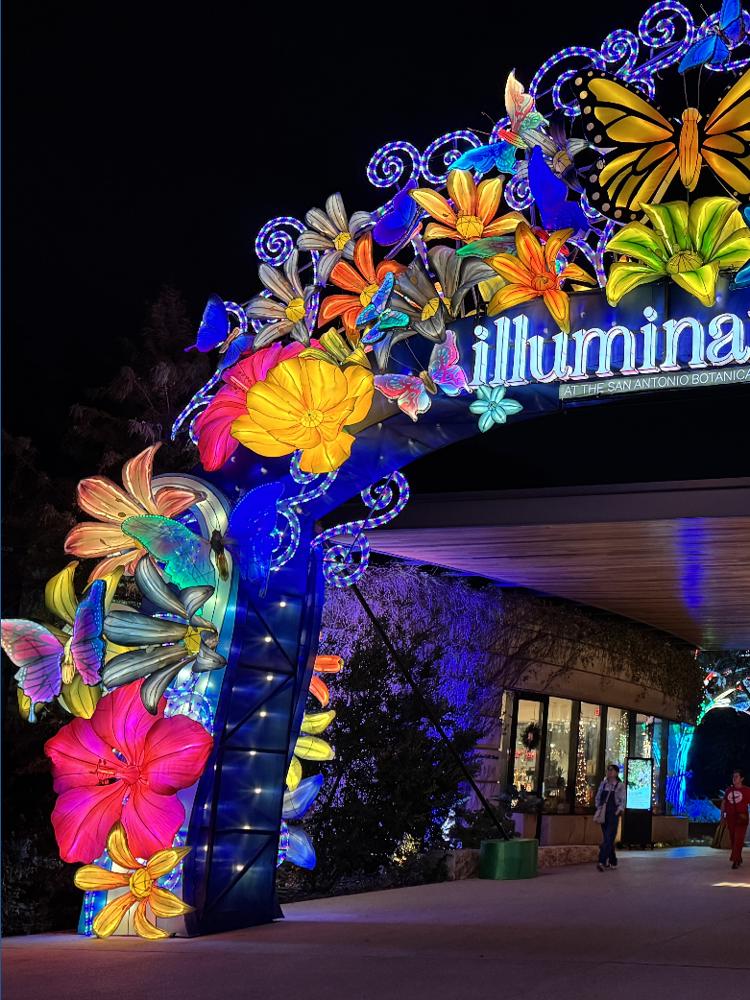 Illuminate returns with new glow as San Antonio Botanical Garden teases ...