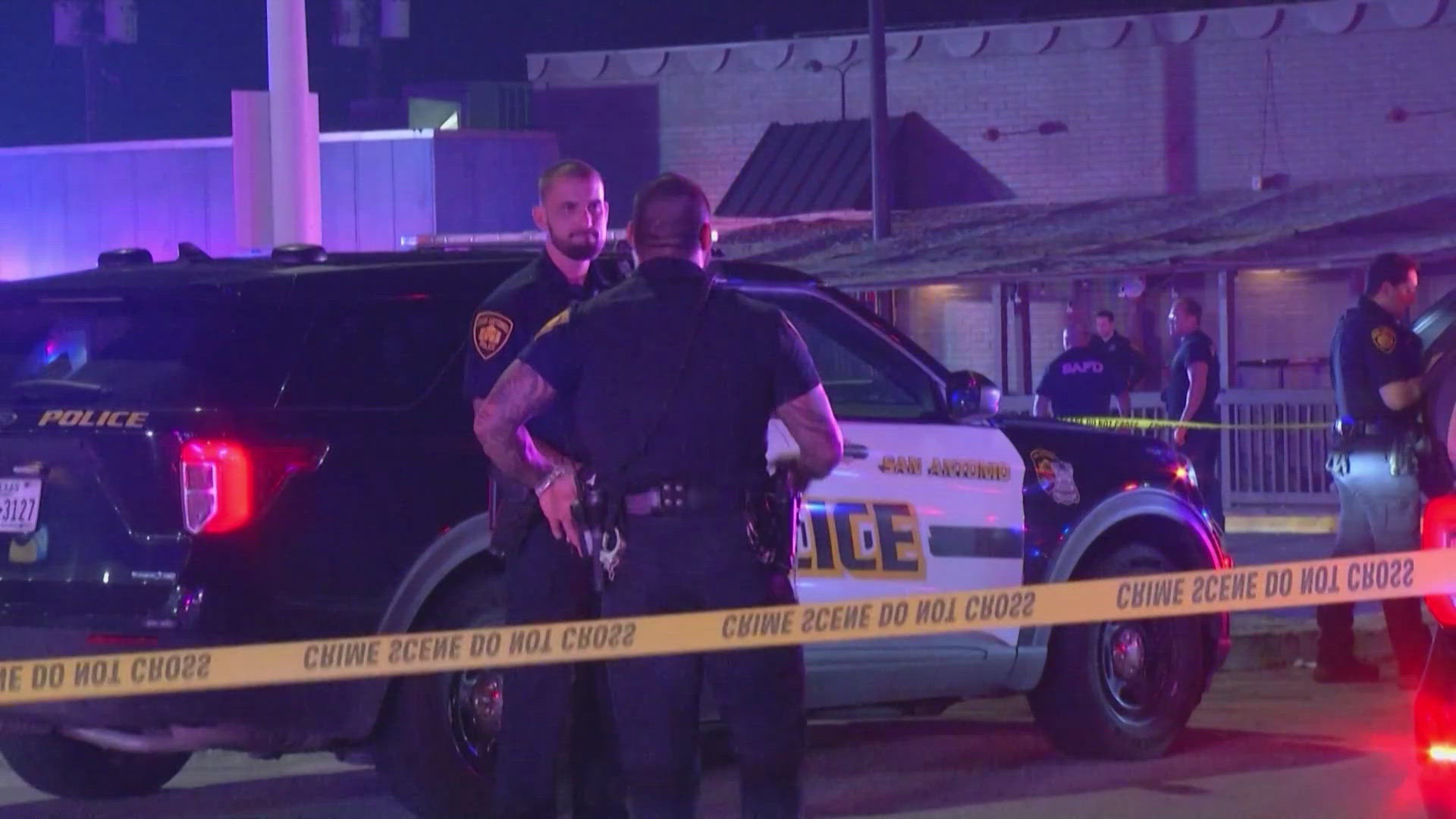 San Antonio shooting at bar injures five, including shooters | kens5.com