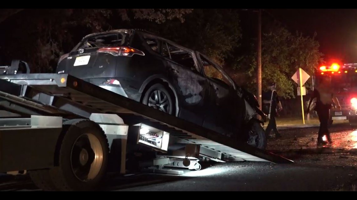 Kendall County deputy rescues driver from fiery crash