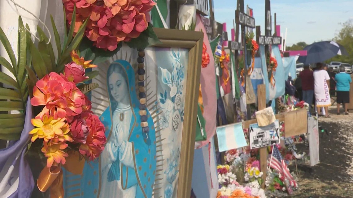 'Duty to remember' | All Souls' Day service remembers migrants killed in sweltering trailer