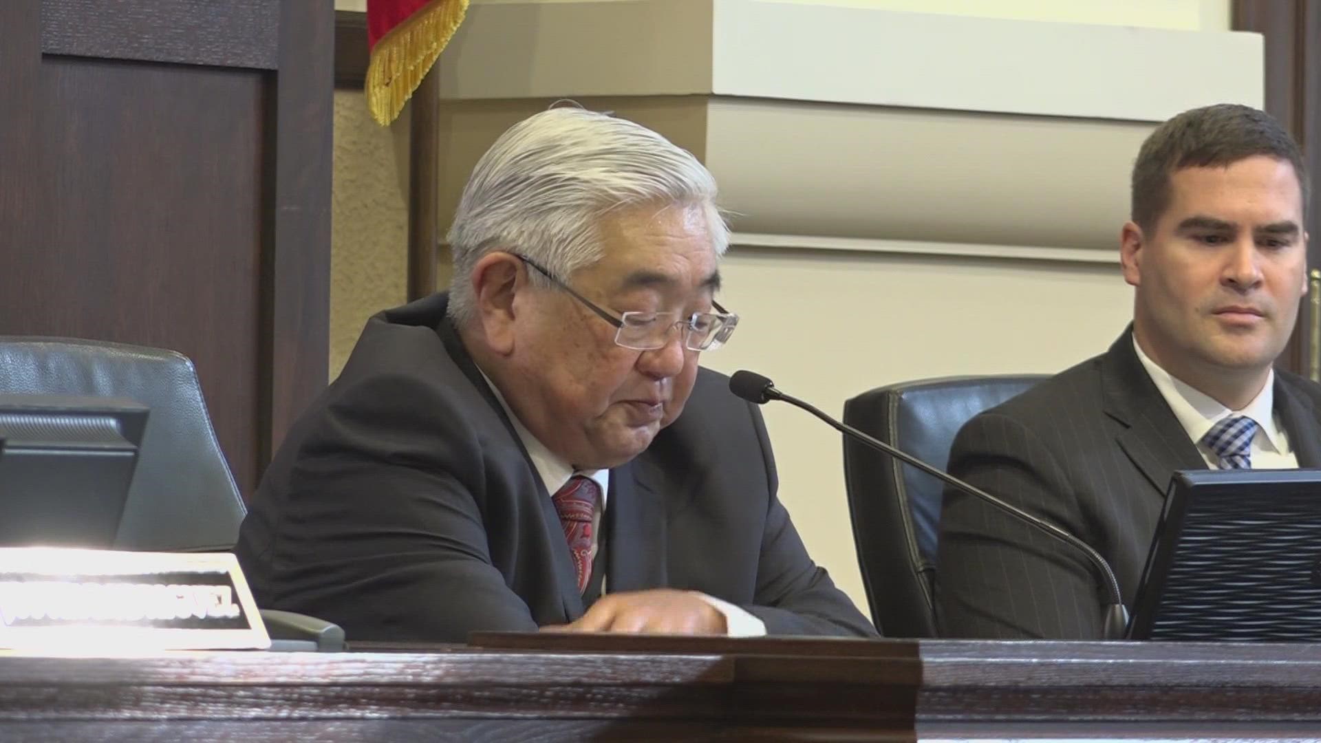 Peter Sakai helms first Bexar County Commissioners court meeting