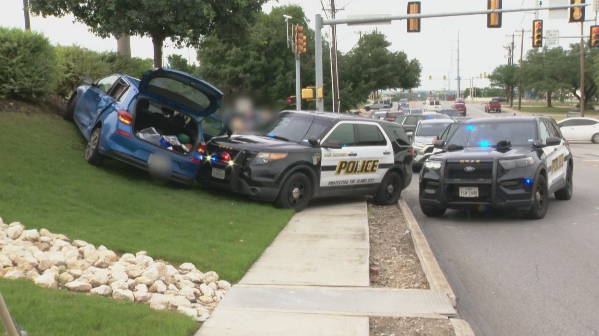 New video of teens leading police on chase through the northwest side