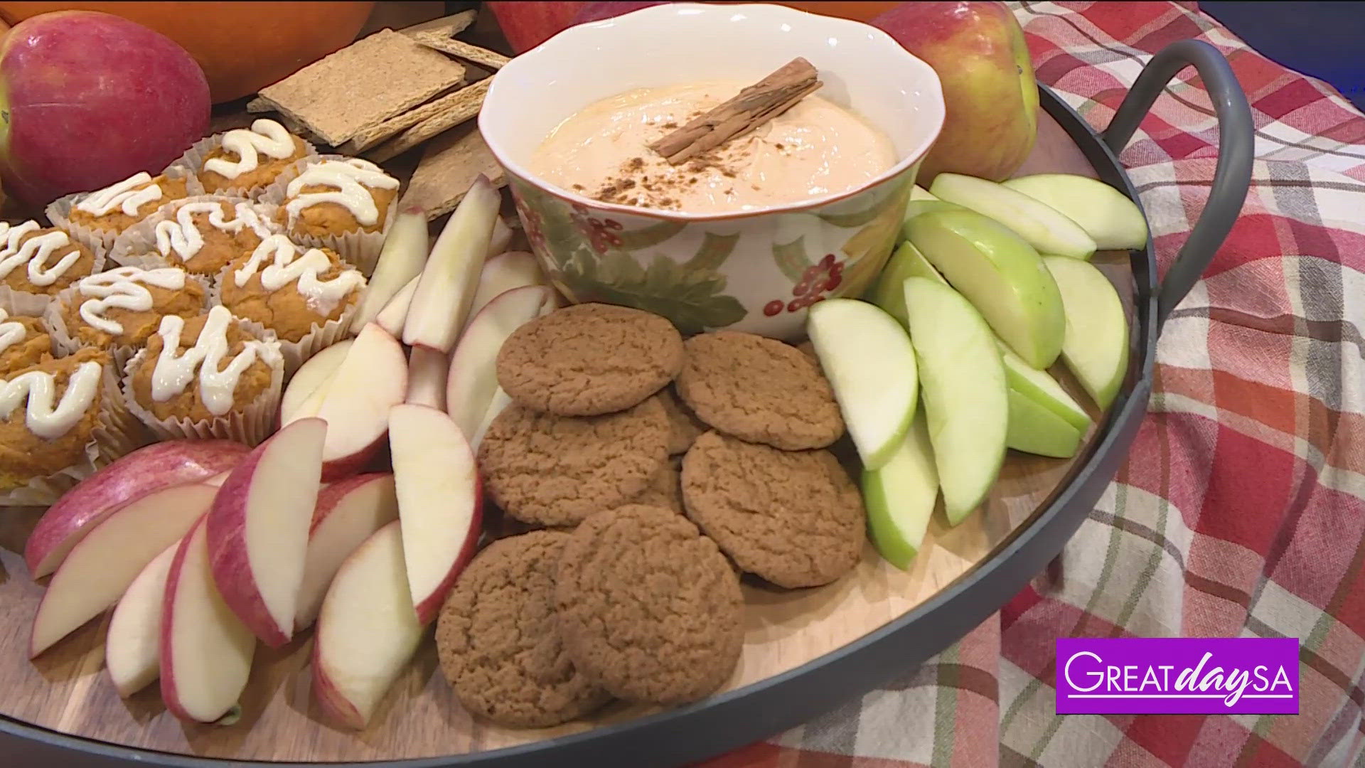 Registered Dietician Jennifer Meachum shares some healthy pumpkin recipes.