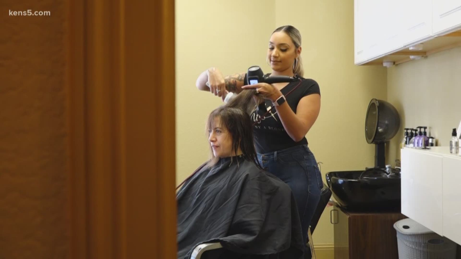 They say the best hairdressers never stop learning, but for Atalaya Lara, she never stops listening.