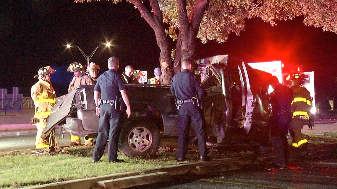 Driver Thrown From Truck In Crash On San Antonio's Northwest Side ...