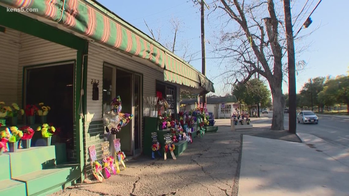 Family-owned flower shop closes after decades in San Antonio