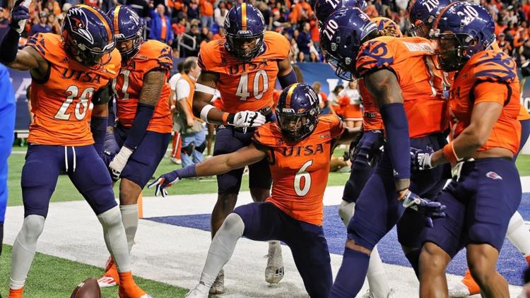 UTSA ranked in Coaches Poll after winning 8 straight, clinching Conference USA regular season crown