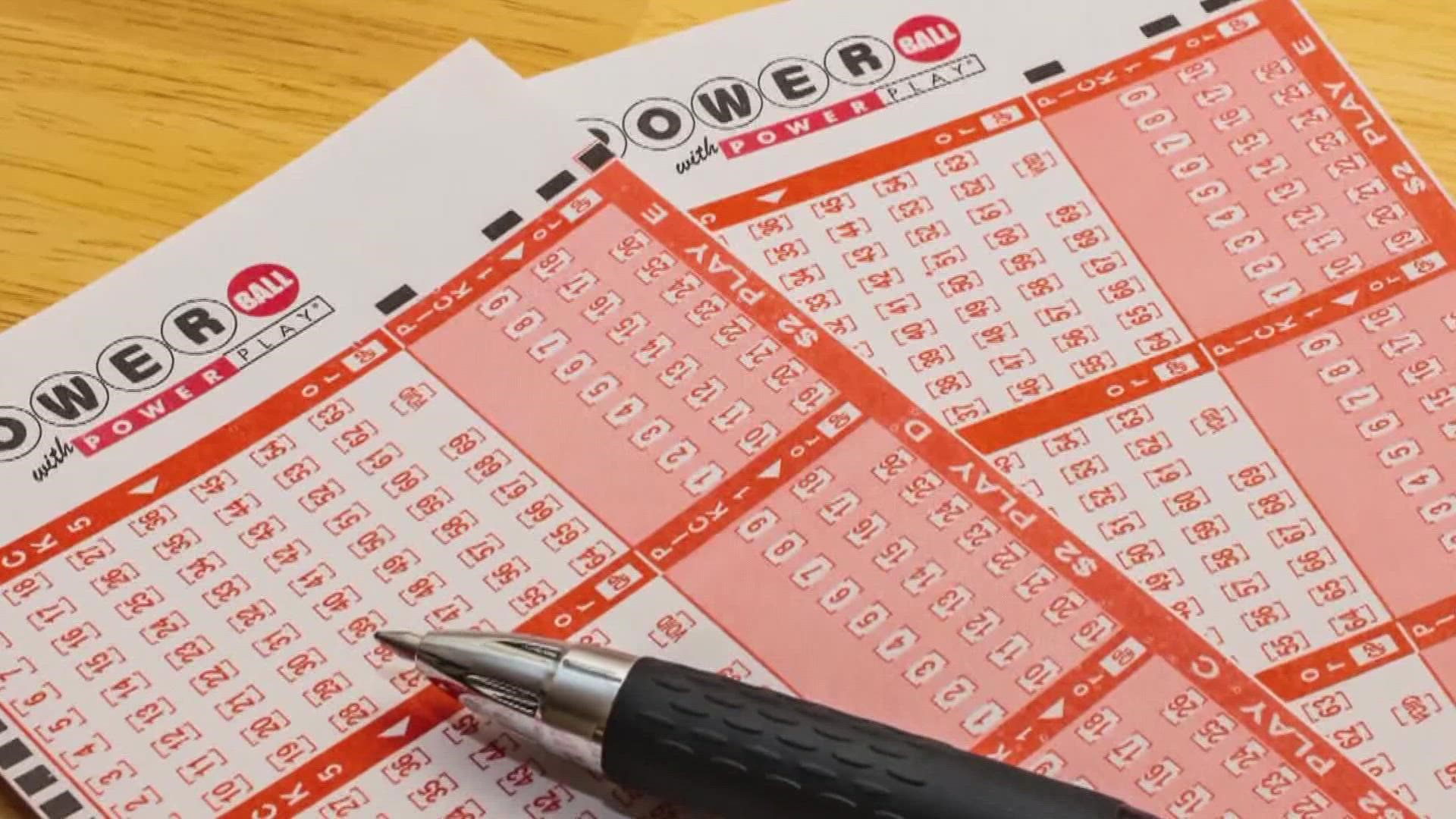 The lucky person matched al five white ball numbers on last week's Powerball drawing.