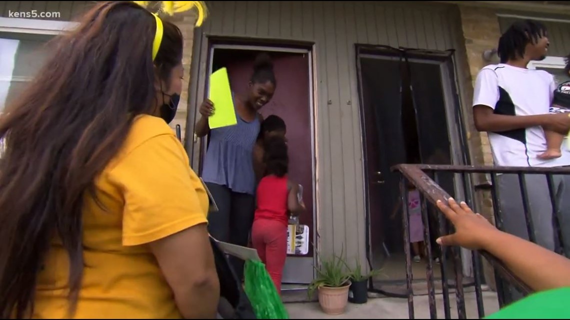 SAISD teachers visit students' families in bid to convince them to ...