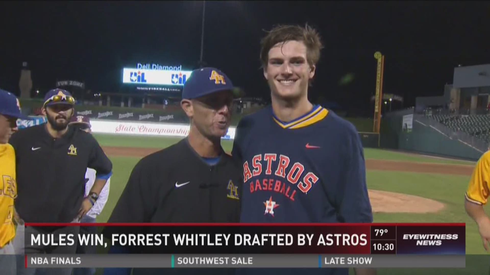 After being drafted by Astros, Whitley pitches Alamo Heights to title game