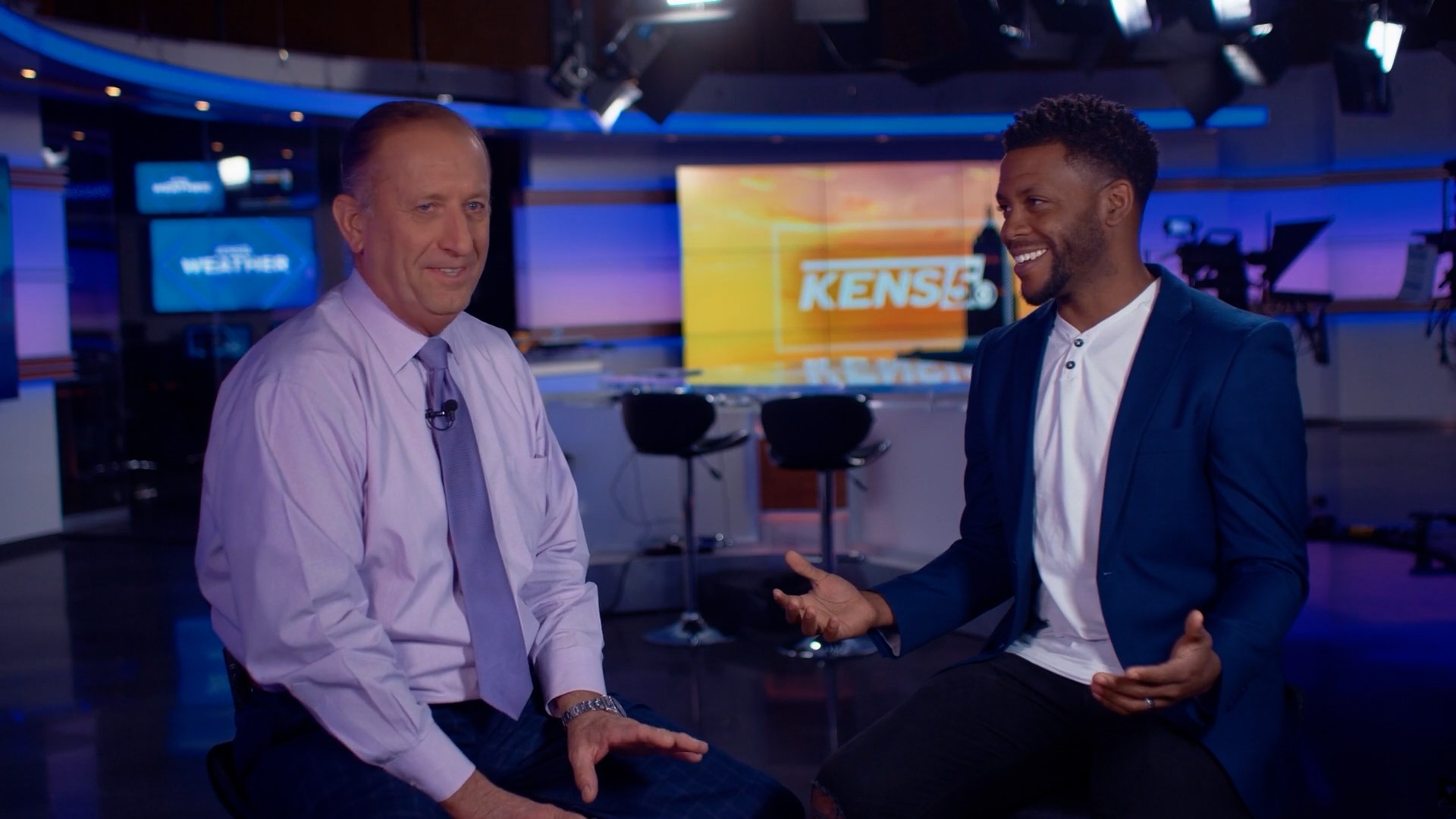 We're going OFFLINE with the thrill-seeking adventure king, Barry Davis! In honor of his 20th anniversary at KENS 5, Jon Coker puts him on the hot seat.