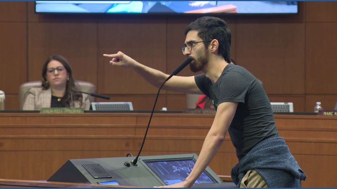 'ICE doesn't belong here': Most of SA City Council calls for transparency, decries federal agency's operations in often-tense meeting