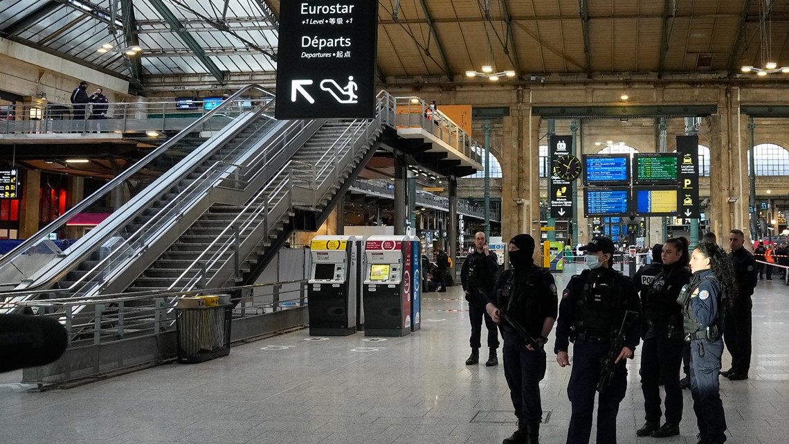 Attacker Wounded 6 People With Knife At Paris Train Station | Kens5.com