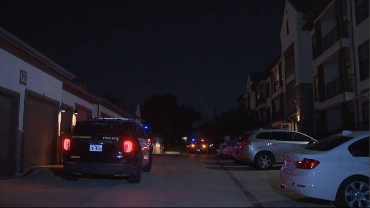 Man shot and killed at Medical Center apartment complex, suspect detained