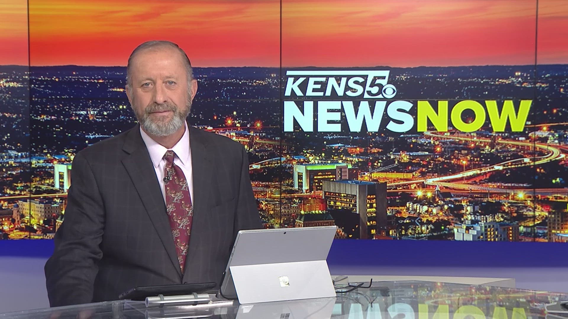 Follow us here to get the latest top headlines with the KENS 5 anchor team every weekday!