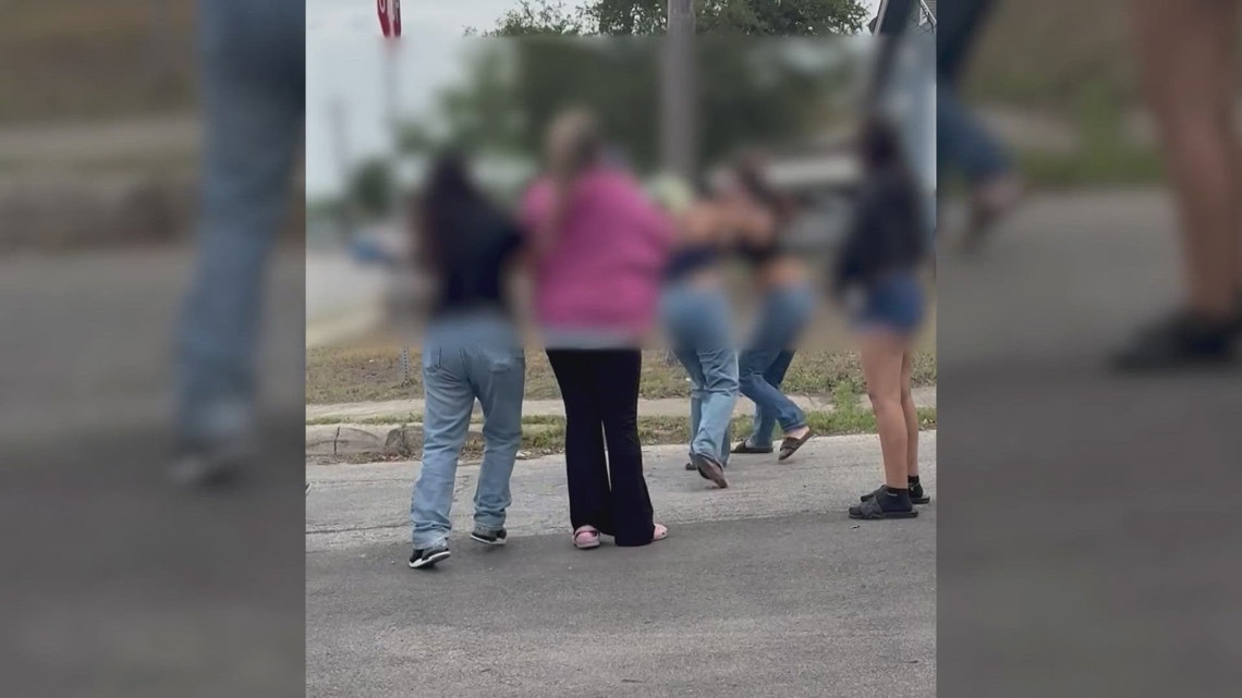 Burbank HS parents claim school mishandled violent brawl, call for action