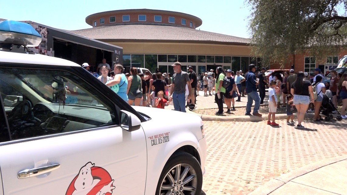 El Progreso Library hosts festival to help Uvalde community heal