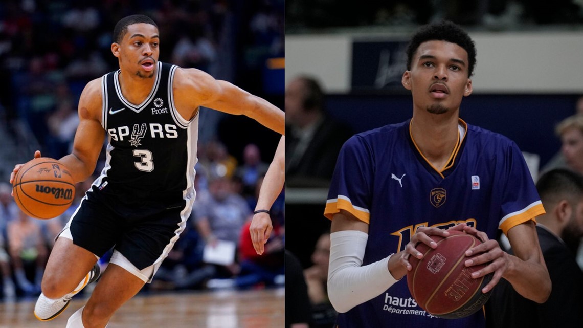 April 3, 2022: Spurs forward KELDON JOHNSON (3) brings in a