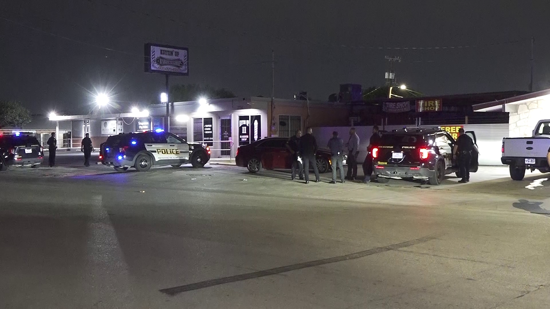 【ライブ会場限定】NEW SODMY 「Conferss to a Crime」 SAPD officers fatally shoot man during disturbance call on
