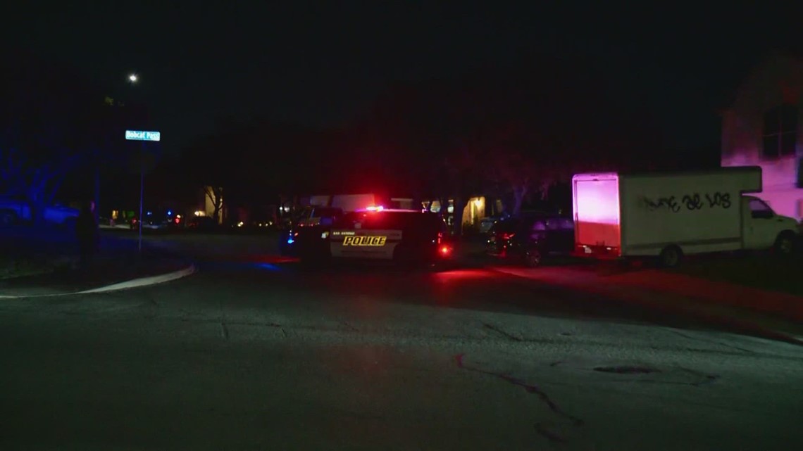 Police Arrived At A San Antonio Home To Arrest A Murder Suspect, SAPD ...