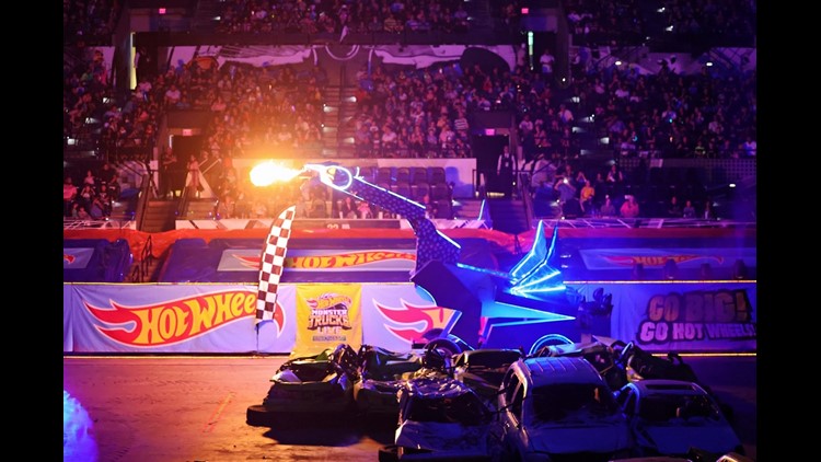 Hot Wheels Monster Trucks rev into San Antonio's AT&T Center this weekend, San Antonio