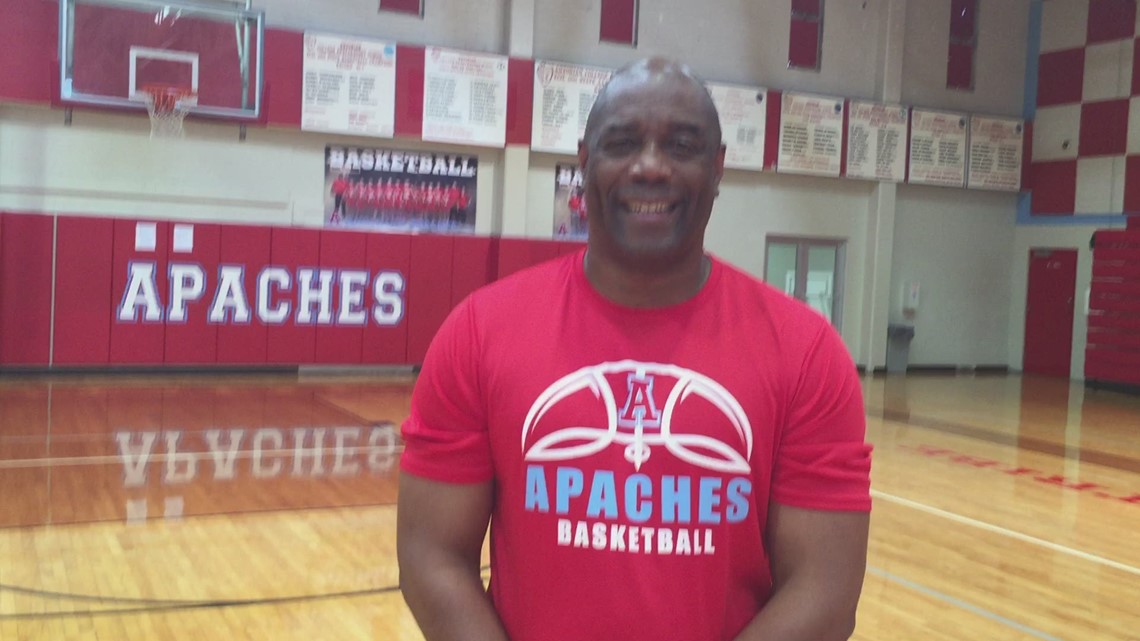 Former Burbank coach Herbert Jackson shares Apaches’ second