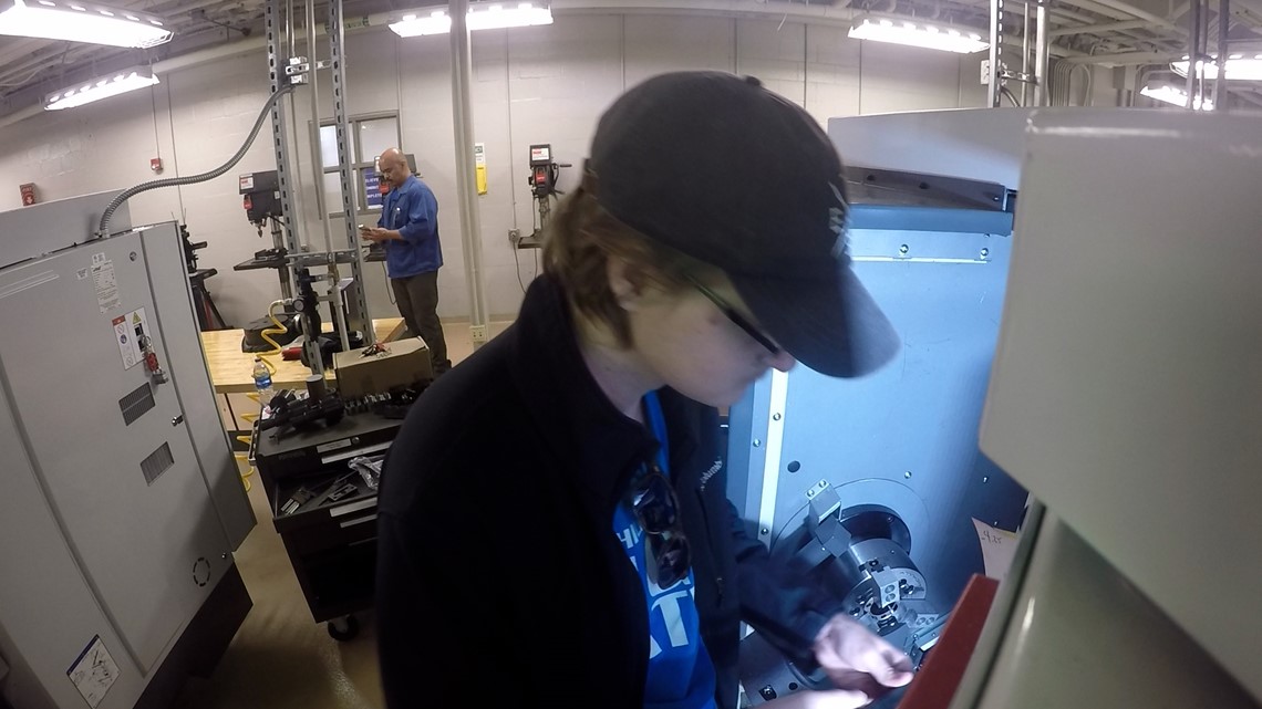 Texas leaders hope change in community college funding could address skills gap in the workforce - Vimarsana News
