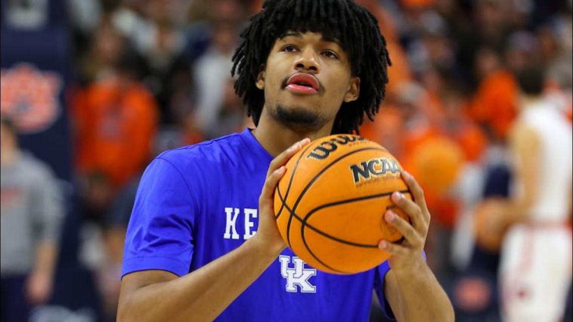 NBA Draft Prospect Shaedon Sharpe arrives at the arena before the News  Photo - Getty Images