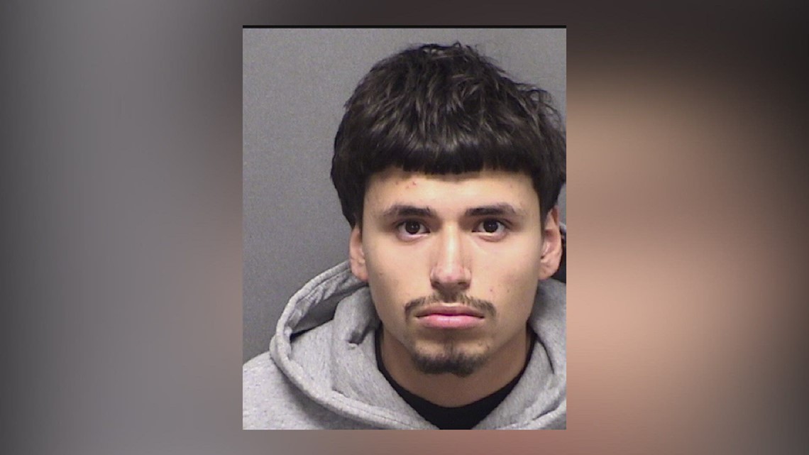 Man allegedly admits to abusing 4-month-old son to CPS worker - Vimarsana News