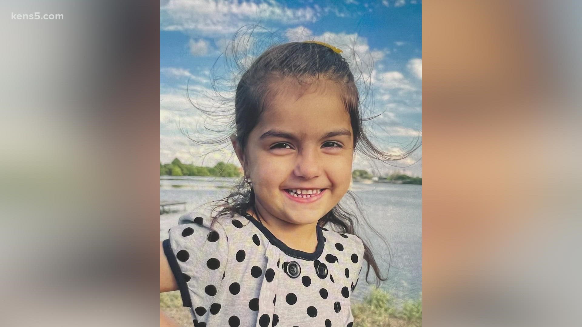 Police Release New Photos Of Missing Girl At Center Of AMBER Alert ...