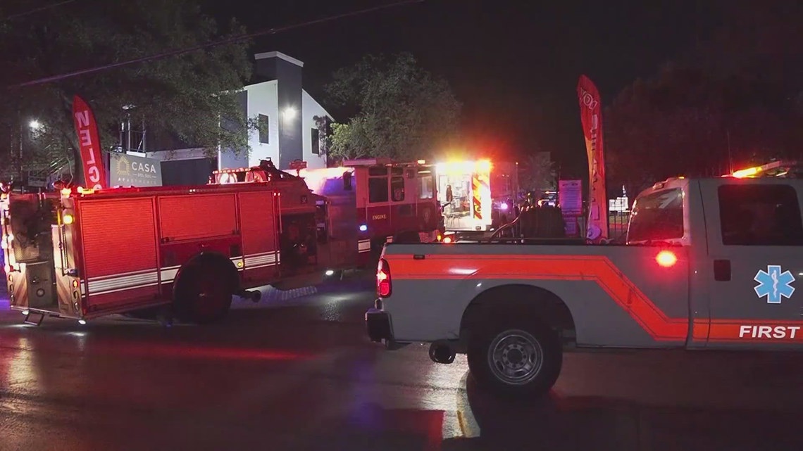 Police discover two men dead after shooting at northwest-side ...