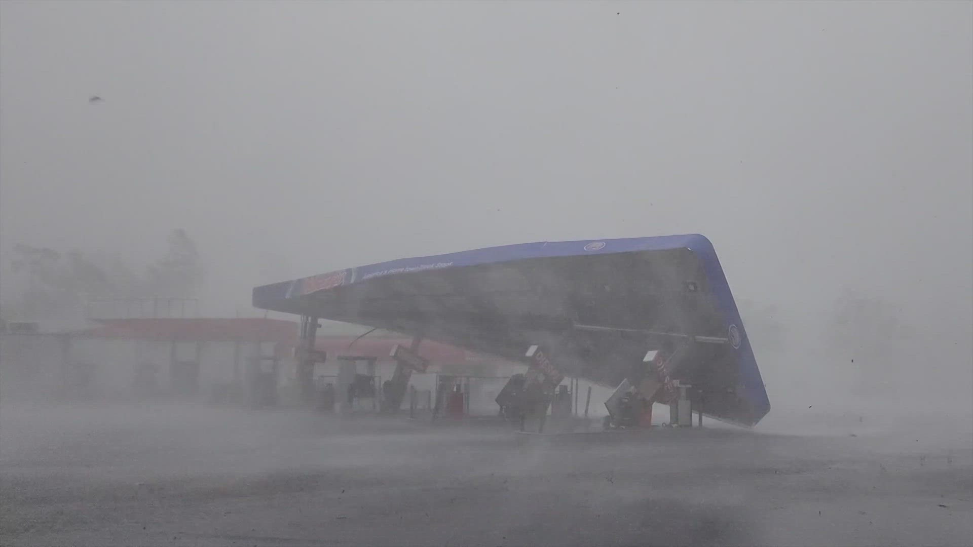 Hurricane Idalia updates: Florida takes direct hit from dangerous storm
