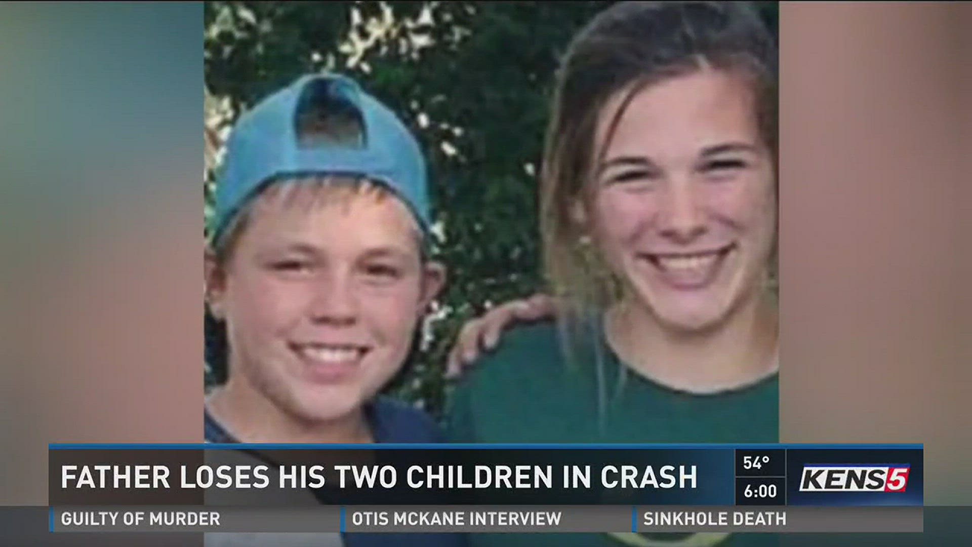 Father loses his two children in crash