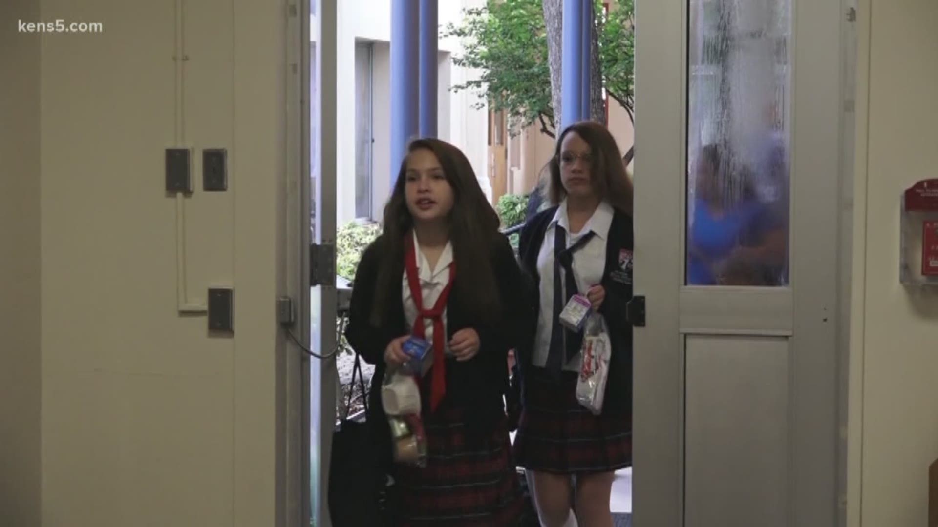 Monday was back to school day for SAISD. The Young Women's Leadership Academy commemorated their 10th anniversary. Eyewitness News reporter Charlie Cooper explains.