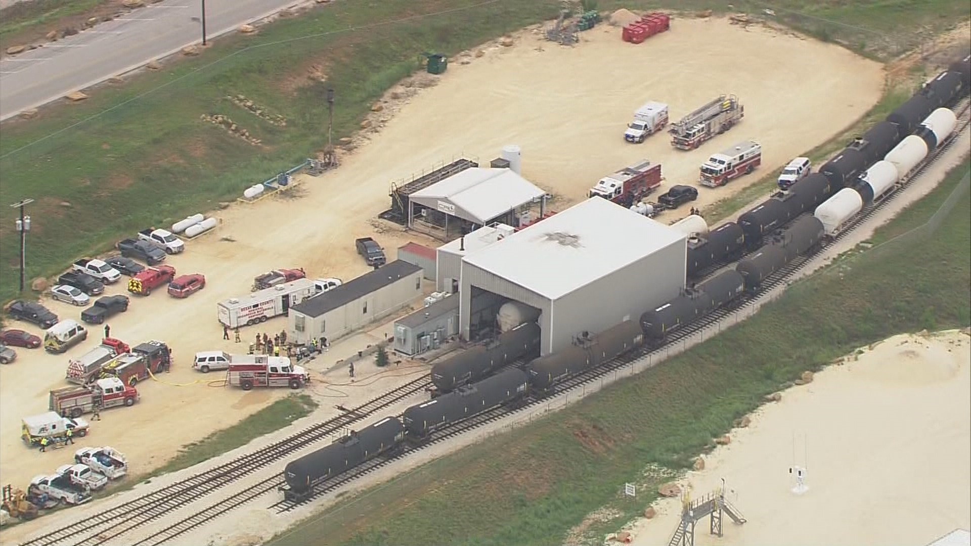 Elmendorf neighborhood raises concerns amid explosion aftermath