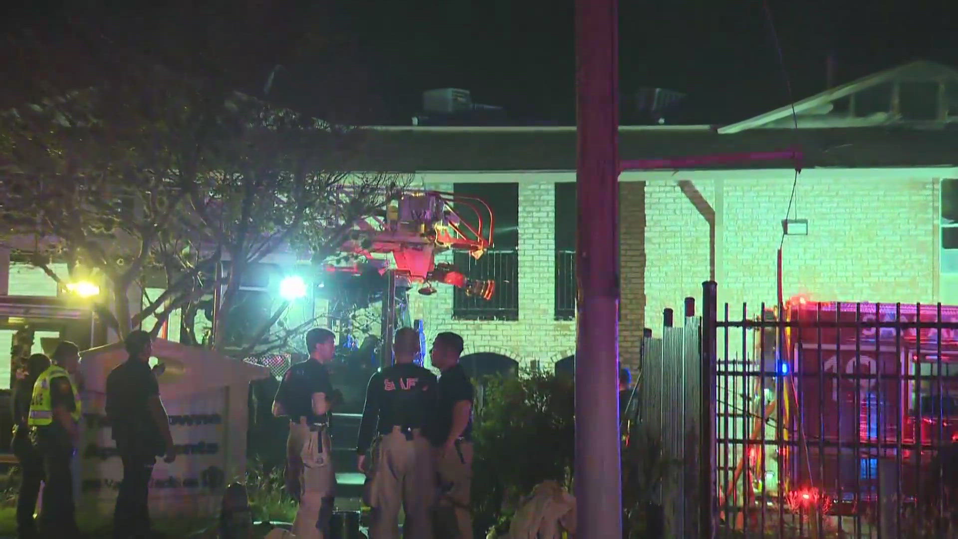 SAFD was called to the Tarry Towne Apartments on Vance Jackson Road around 9 p.m.