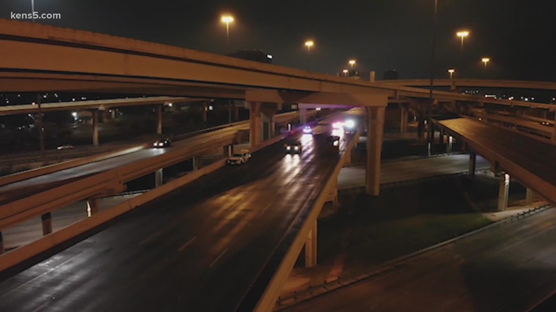 San Antonio officials monitoring roadways as winter weather moves into area - Vimarsana News