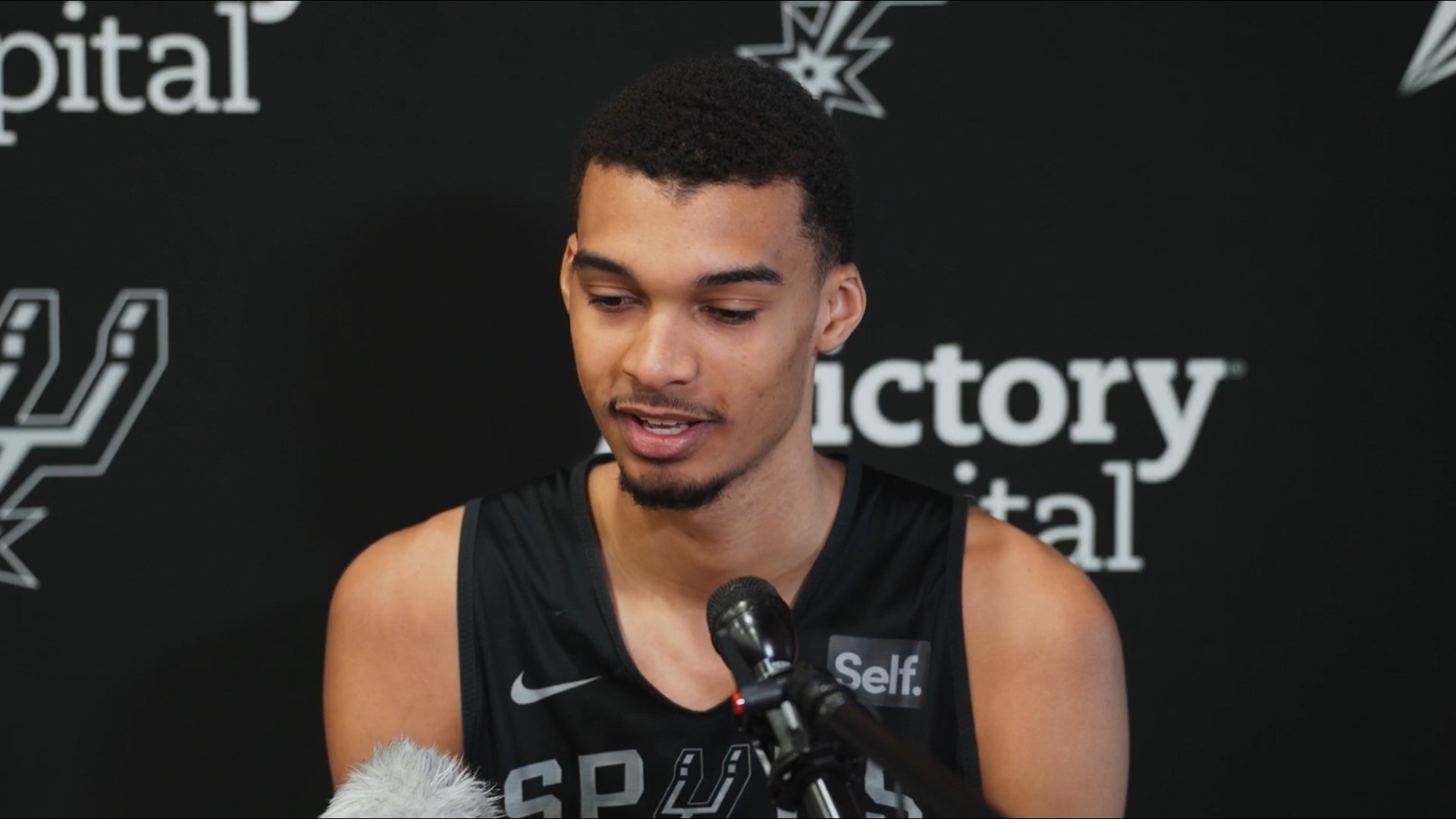 The star rookie answered questions on San Antonio's struggles, the growth he's doing and seeing, Jeremy Sochan, the advice he's received, and much more.