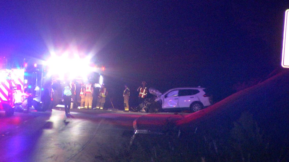 Five hospitalized after wrong-way crash on Blanco Road, Bexar County deputies say