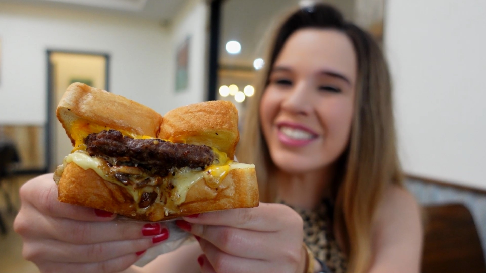 Neighborhood Eats' Lexi Hazlett went to Barbed Wire Burger Co. in La Vernia! She also has a special message for viewers.