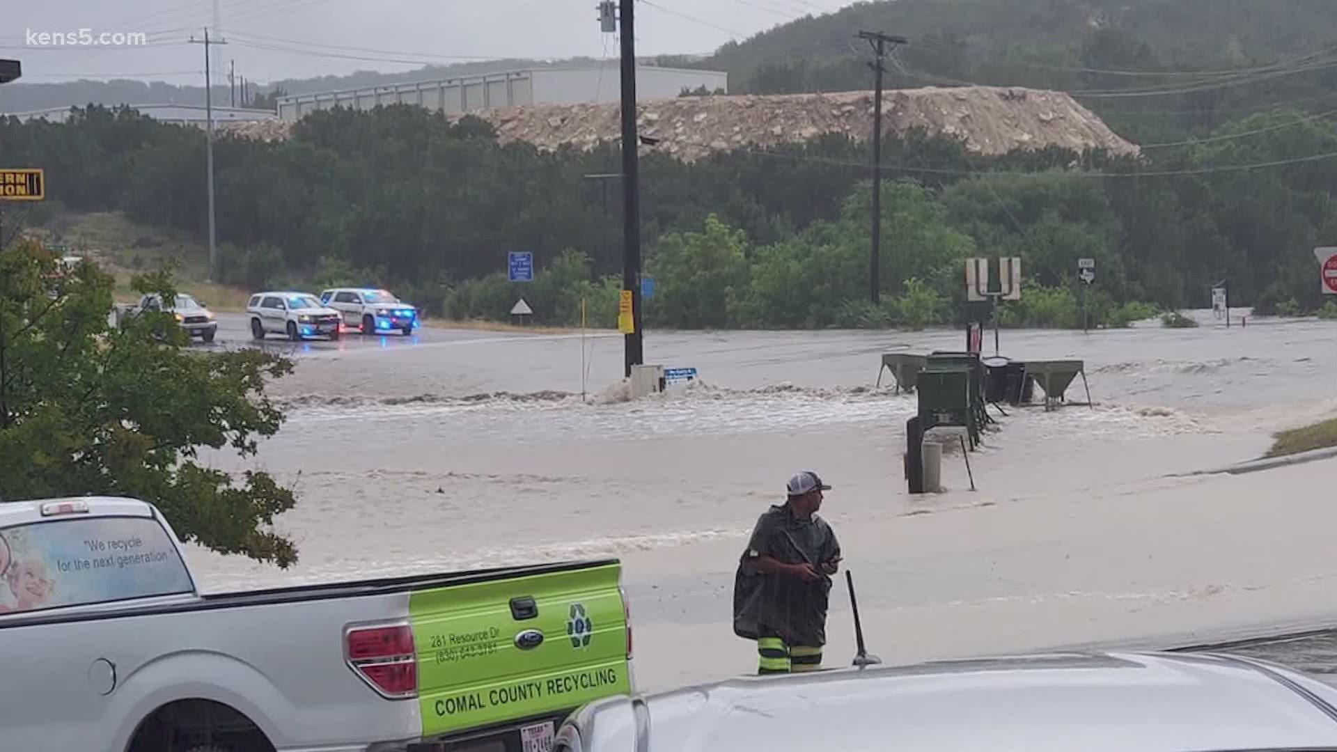 The Canyon Lake community is cleaning up the mess left behind by Tuesday's storms