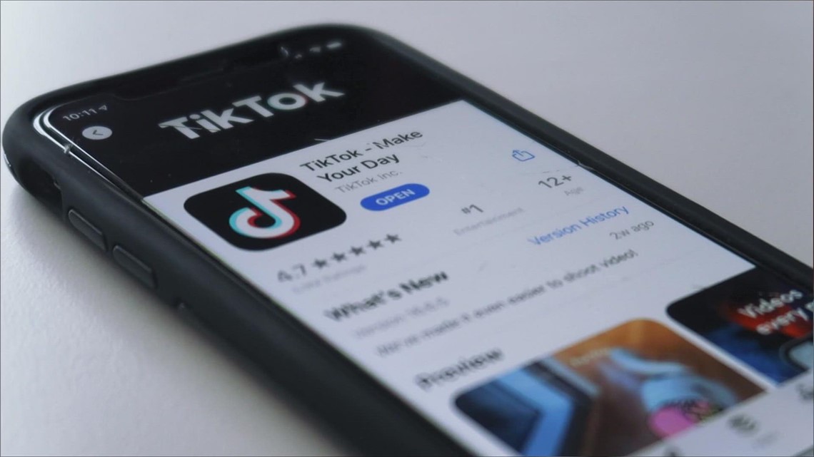 Gov. Abbott banning TikTok from government issued cell phones and computers