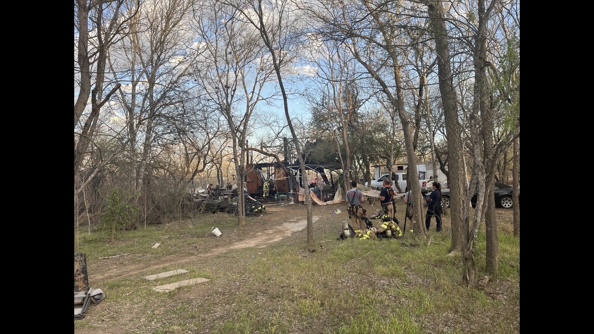 2-story structure fire exacerbated by propane tanks in San Antonio ...