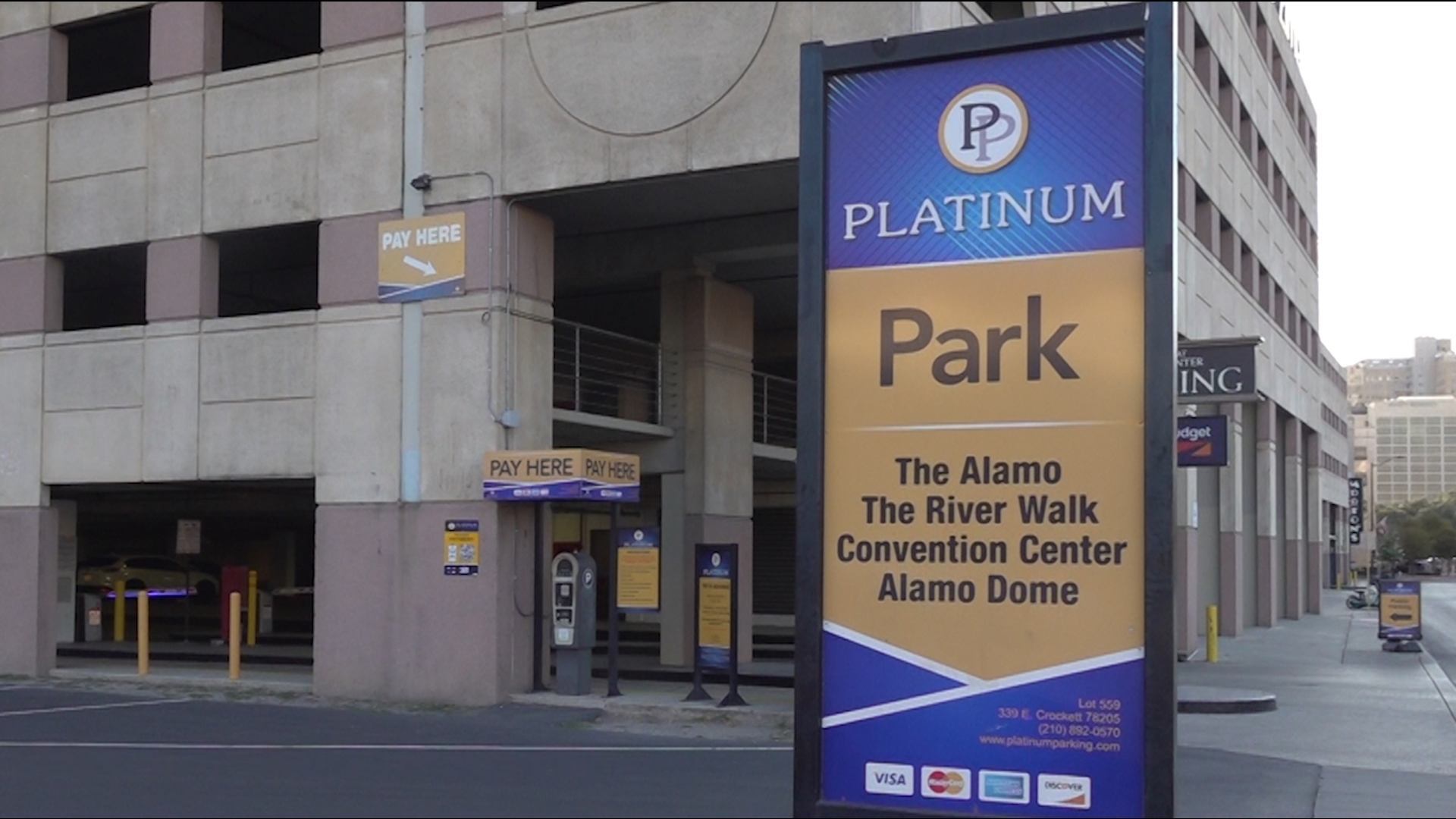 Tourists worry their vehicles were towed early from a Platinum Parking property downtown. A police report shows it’s not the first time in that area.