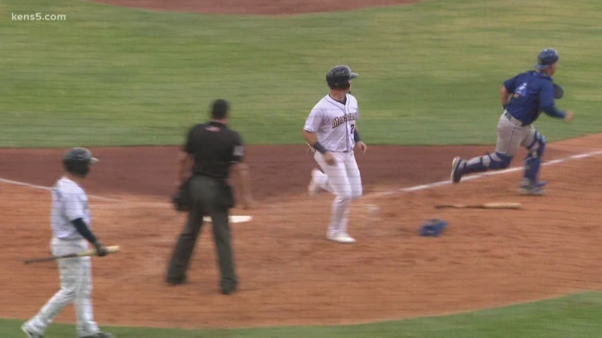 A 5-run fourth inning propelled the San Antonio Missions to a win over the Omaha Storm Chasers.